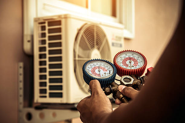 Professional Hvac technician working in Enterprise, UT